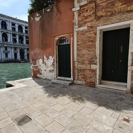 Wellvenice Grand Canal דירה *